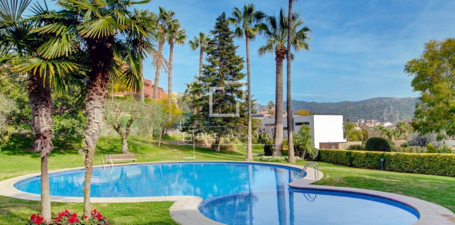 4 chambres villa à vendre à Sant Just Desvern, Barcelona, Catalonia, Spain № 6386