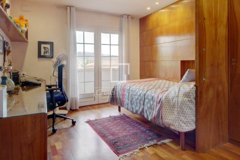 4 chambres villa à vendre à Sant Just Desvern, Barcelona, Catalonia, Spain № 6386 - photo 17