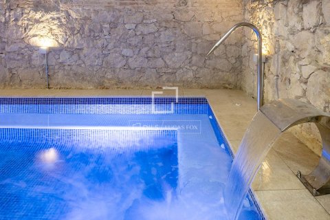 Apartamento de 1 dormitorio en venta en Barcelona, Cataluña, Spain № 6388 - foto 26