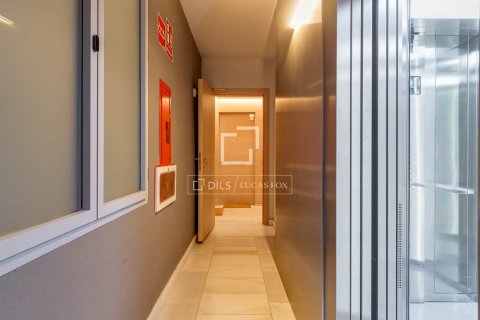 1 bedroom apartment for sale in Barcelona, Catalonia, Spain № 6388 - photo 21