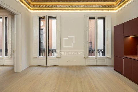2 bedrooms apartment for sale in Barcelona, Catalonia, Spain № 6385 - photo 7