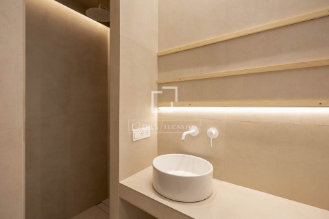 2 bedrooms apartment for sale in Barcelona, Catalonia, Spain № 6385 - photo 18