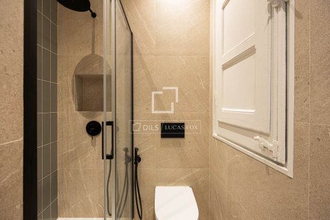 2 chambres apartment à vendre à Barcelona, Catalonia, Spain № 3857 - photo 17