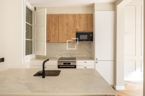 2 chambres apartment à vendre à Barcelona, Catalonia, Spain № 3857 - photo 8