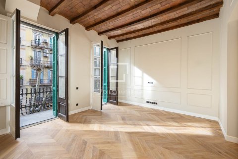 2 chambres apartment à vendre à Barcelona, Catalonia, Spain № 3857 - photo 4