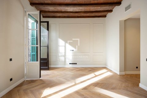 2 chambres apartment à vendre à Barcelona, Catalonia, Spain № 3857 - photo 5