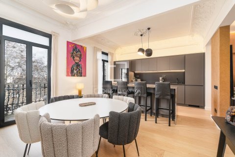 4 chambres apartment à vendre à Barcelona, Catalonia, Spain № 3856 - photo 8