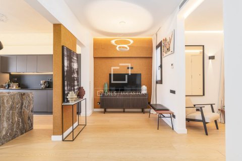 4 chambres apartment à vendre à Barcelona, Catalonia, Spain № 3856 - photo 17