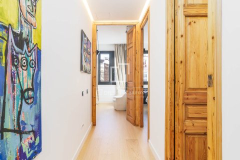 4 chambres apartment à vendre à Barcelona, Catalonia, Spain № 3856 - photo 23