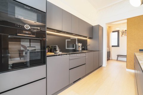 4 chambres apartment à vendre à Barcelona, Catalonia, Spain № 3856 - photo 16