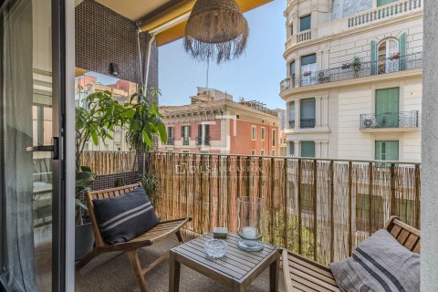 2 chambres apartment à vendre à Barcelona, Catalonia, Spain № 3855 - photo 3