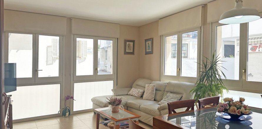 3 bedrooms apartment for sale in Sitges, Barcelona, Catalonia, Spain № 5028