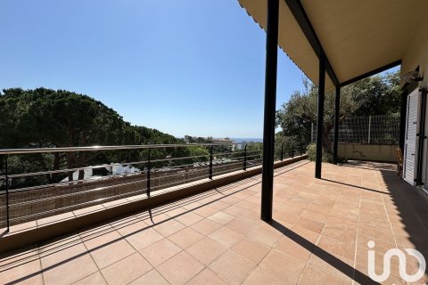 4 bedrooms house for sale in Sant Pol de Mar, Barcelona, Catalonia, Spain № 5027