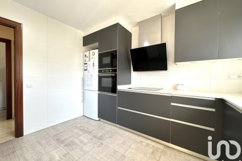 Сasa de 4 dormitorios en venta en Sant Pol de Mar, Barcelona, Cataluña, Spain № 5027 - foto 10