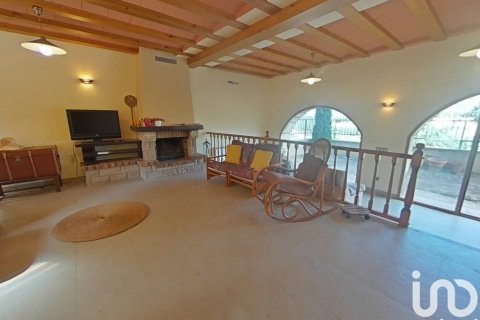 Купить дом в Артеса-де-Сегре, Испания с 5 спален, 772м², № 5023 - фото 11