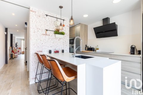 Дом с 4 спальнями в Сабаделе, Барселона, Каталония, Испания № 5026