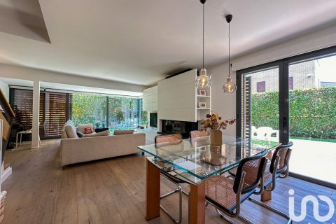 Купить дом в Л'Аметлья-дель-Вальес, Испания с 3 спальни, 245м², № 5024 - фото 8