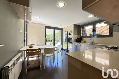 Купить дом в Л'Аметлья-дель-Вальес, Испания с 3 спальни, 245м², № 5024 - фото 23