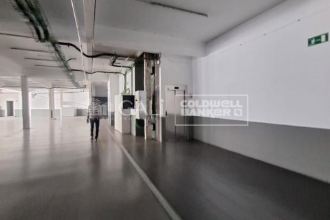 Propiedad comercial de 7623 m² en alquiler en Principado De Andorra (Ninguna Poblacion Tiene C.P.), Lérida, Cataluña, Spain № 6146 - foto 7