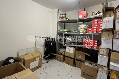 232 m² office à louer à Principado De Andorra (Ninguna Poblacion Tiene C.P.), Lleida, Catalonia, Spain № 6141 - photo 16