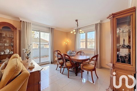 Сasa de 5 dormitorios en venta en Montornès del Vallès, Barcelona, Cataluña, Spain № 7572 - foto 7