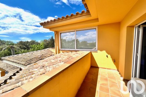 5 bedrooms house for sale in Avinyonet de Puigventos, Girona, Catalonia, Spain № 7567 - photo 24
