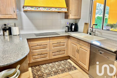 5 bedrooms house for sale in Avinyonet de Puigventos, Girona, Catalonia, Spain № 7567 - photo 22