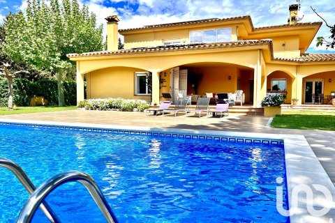5 bedrooms house for sale in Avinyonet de Puigventos, Girona, Catalonia, Spain № 7567 - photo 4