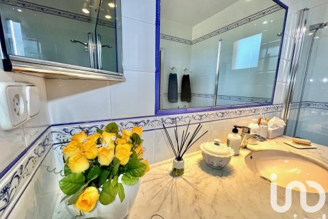 5 bedrooms house for sale in Avinyonet de Puigventos, Girona, Catalonia, Spain № 7567 - photo 30