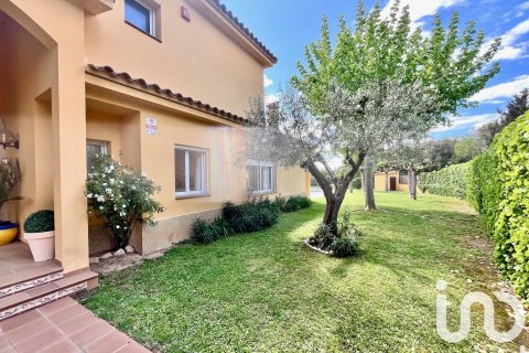 5 bedrooms house for sale in Avinyonet de Puigventos, Girona, Catalonia, Spain № 7567 - photo 10