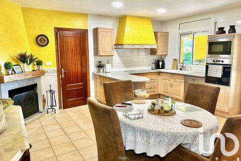 5 bedrooms house for sale in Avinyonet de Puigventos, Girona, Catalonia, Spain № 7567 - photo 20