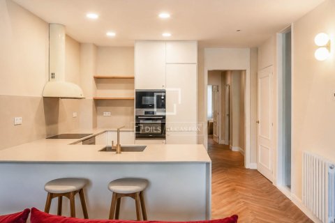 Купить квартиру в Барселона, Испания с 3 спальни, 136м², № 4194 - фото 22