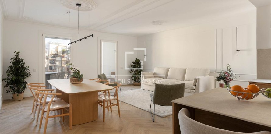 3 chambres apartment à vendre à Barcelona, Catalonia, Spain № 4196