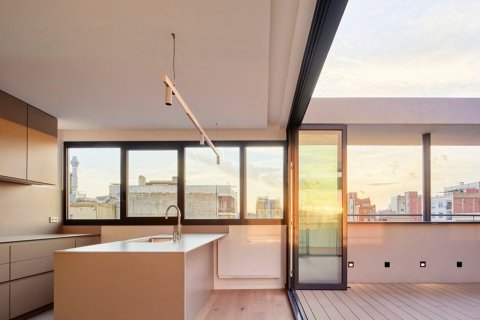 Купить квартиру в Барселона, Испания с 1 спальня, 60м², № 1063 - фото 15