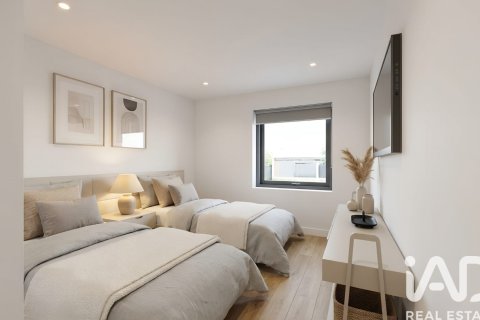 3 bedrooms house for sale in Vilanova i la Geltru, Barcelona, Catalonia, Spain № 7394 - photo 9