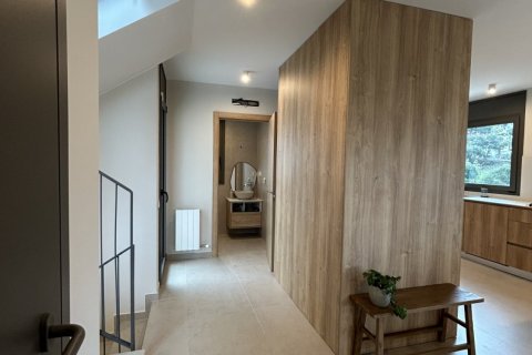 3 bedrooms house for sale in Lloret de Mar, Girona, Catalonia, Spain № 7395 - photo 17