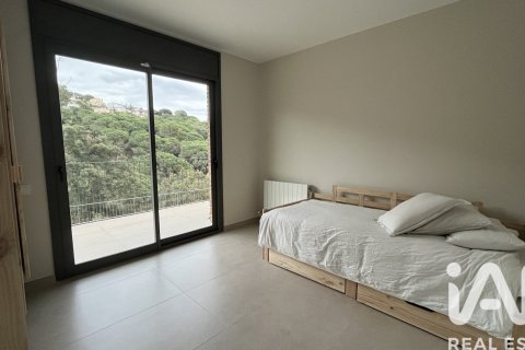 3 bedrooms house for sale in Lloret de Mar, Girona, Catalonia, Spain № 7395 - photo 14