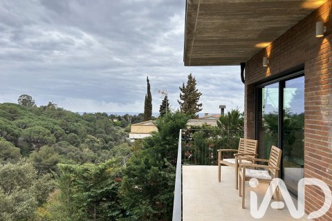 3 bedrooms house for sale in Lloret de Mar, Girona, Catalonia, Spain № 7395 - photo 20