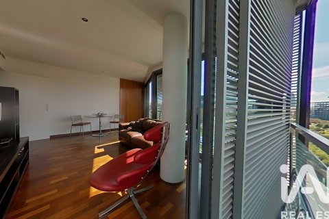 2 bedrooms apartment for sale in Barcelona, Catalonia, Spain № 7396 - photo 24