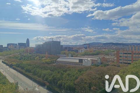 2 bedrooms apartment for sale in Barcelona, Catalonia, Spain № 7396 - photo 9