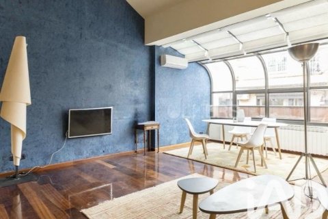 2 bedrooms penthouse for sale in Barcelona, Catalonia, Spain № 7392 - photo 18