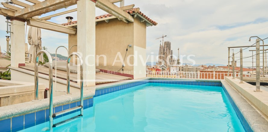 Пентхаус с 5 спальнями в Барселоне, Каталония, Испания № 2897