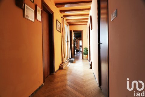 4 bedrooms apartment for sale in Barcelona, Catalonia, Spain № 5111 - photo 15