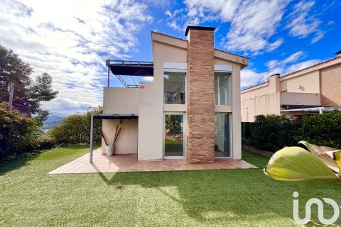 4 bedrooms house for sale in Corbera de Llobregat, Barcelona, Catalonia, Spain № 5108