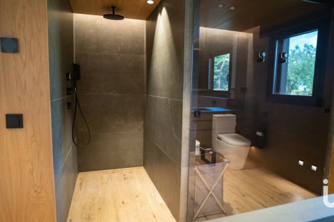 Купить дом в Вила-Сека, Испания с 5 спален, 390м², № 5107 - фото 18