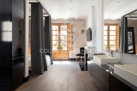 3 bedrooms apartment for sale in Barcelona, Catalonia, Spain № 5888 - photo 14