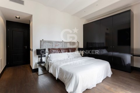 3 bedrooms apartment for sale in Barcelona, Catalonia, Spain № 5888 - photo 10