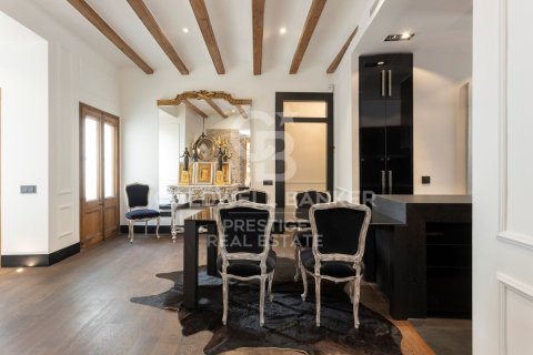 3 bedrooms apartment for sale in Barcelona, Catalonia, Spain № 5888 - photo 5