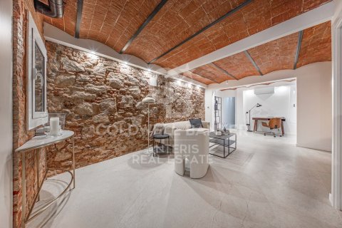 Купить квартиру в Барселона, Испания с 2 спальни, 179м², № 5369 - фото 9