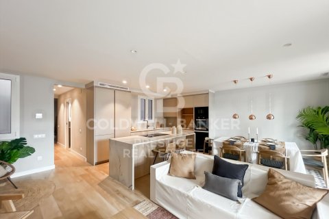 Купить квартиру в Барселона, Испания с 3 спальни, 162м², № 5365 - фото 3